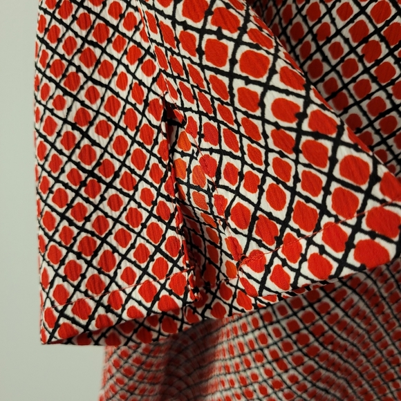 Womens Blouse with Built in Black Camisole 1X - Picture 7 of 8